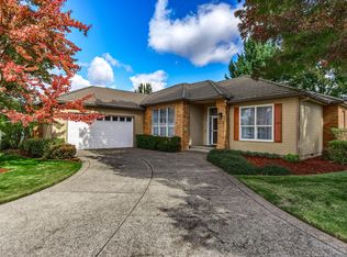 168 Princeville Dr, Eagle Pt, OR 97524