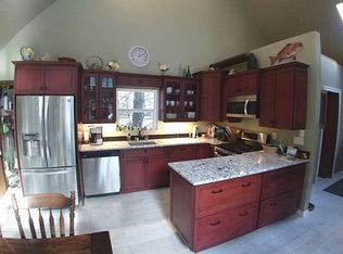 9814 NE Day Rd E, Bainbridge Island, WA 98110