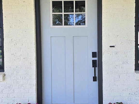 2nd image of 2526 Victory Palm Dr