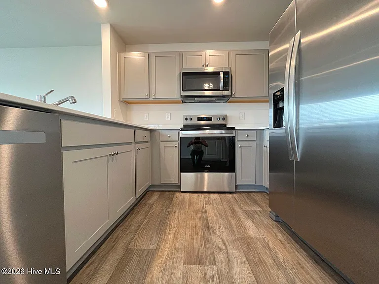 201 Maddox Dr — Photo 11
