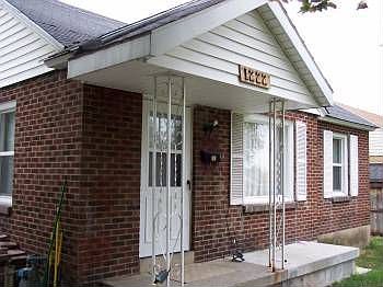 5th image of 1222 Lorraine Dr