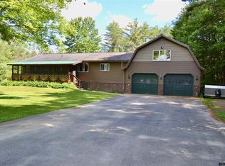 281 Line Rd, Middle Grove, NY 12850