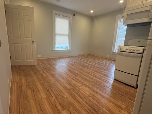 776 Main St, Worcester, MA
