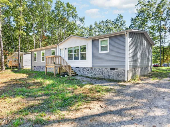 3131 Oswego Rd, Crossville, TN 38572