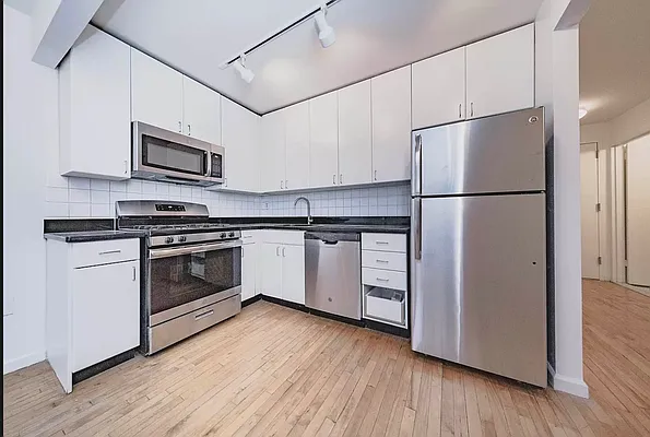 Rented by The Downtown LLC | media 33