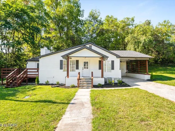 307 21st St N, La Follette, TN 37766