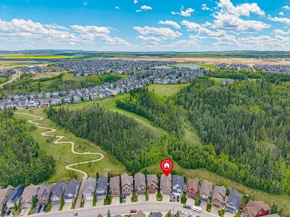 81 NW Riviera Cres, Cochrane, AB T4C 0T6
