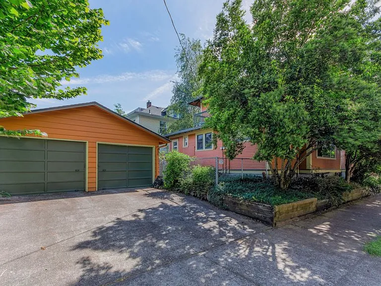 1604 SE 37th Ave #B — Photo 4
