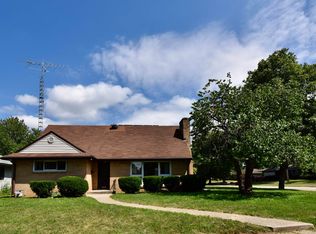 2444 Colorado Ave, Rockford, IL 61108