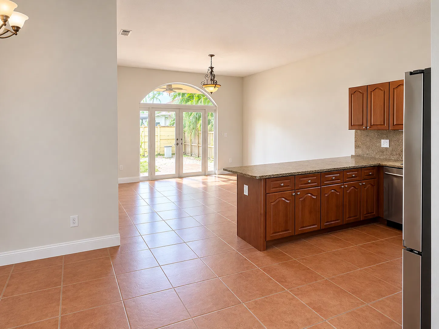 3 bed, 1539 sqft, $3,600 — Photo 3