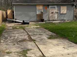 952 Whitethorne Ave, Columbus, OH 43223