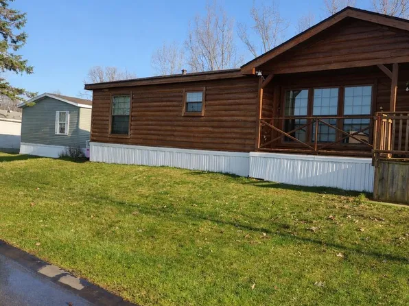 403 Bridle Path, Grand Blanc, MI 48439