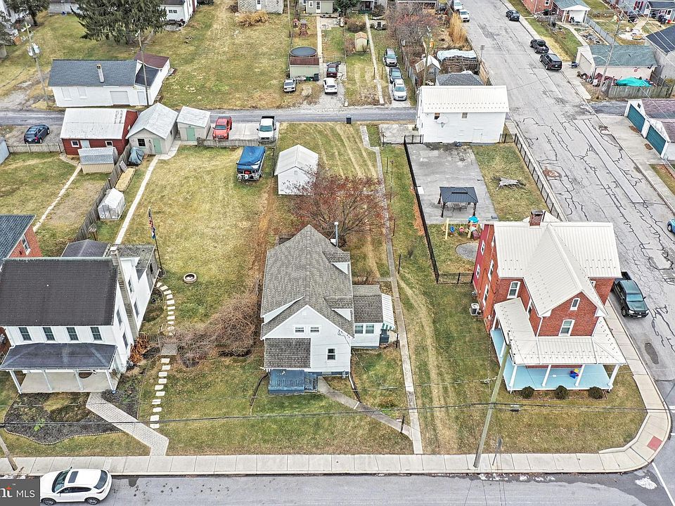 214 Linden Ave, Hanover, PA 17331 Zillow