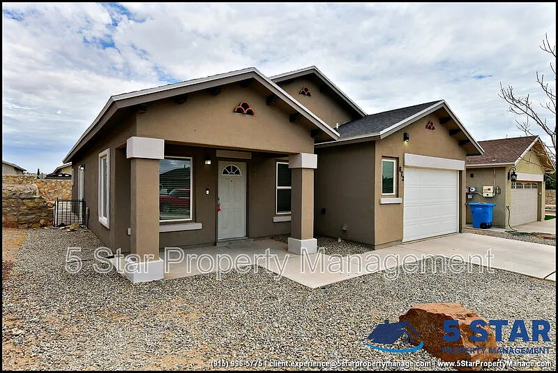 4 bed, 2.0 bath, 1258 sqft, $1,695 — Photo 2