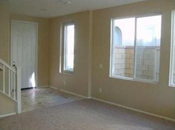 3rd image of 34025 Winterberry Ln