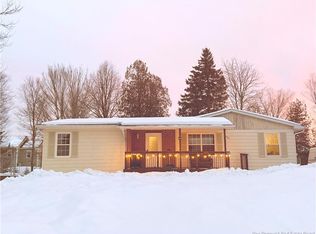 119 Robin Hood Ln, Quispamsis, NB E2E 1G2