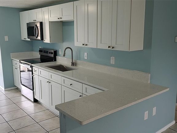 4th image of 4304 78th St W #4304