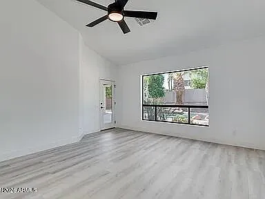 5910 E Woodridge Dr — Photo 13