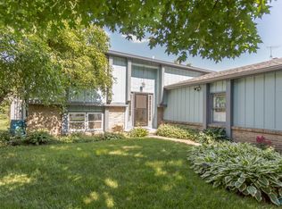 3234 Meadowlake Dr #A, Toledo, OH 43617