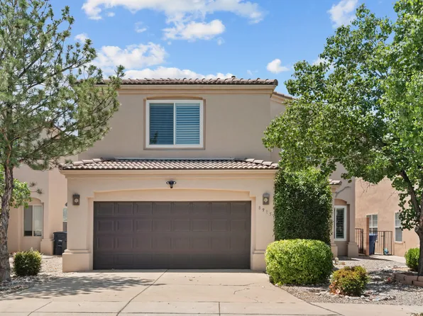 8915 Lochside Ln NE, Albuquerque, NM 87113