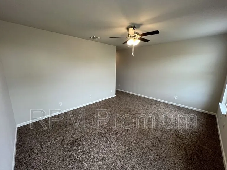 2123 Westfield Ave — Photo 30