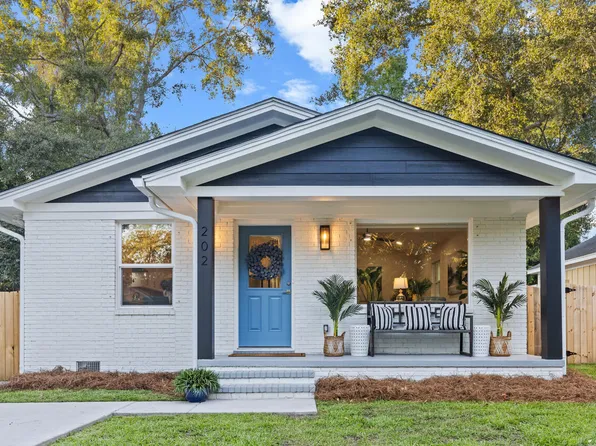 202 Live Oak Ave, Charleston, SC 29407