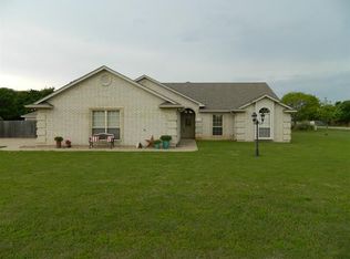 3200 Leatherwood Ct, Granbury, TX 76049