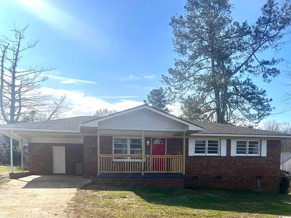 400 W 55th St, Anniston, AL 36206