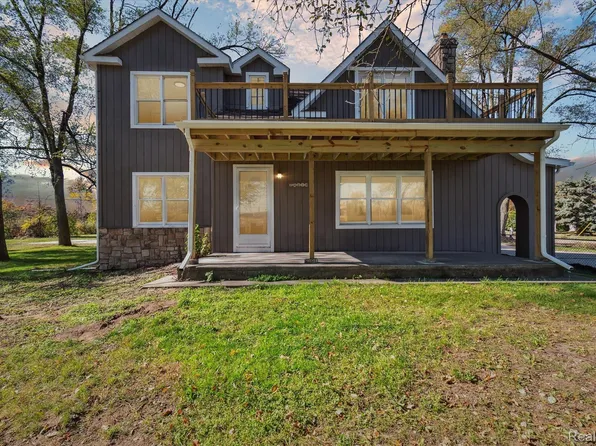 23010 Waltz Rd, New Boston, MI 48164