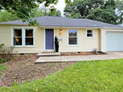 5912 Hardy St, Overland Park, KS, 66202