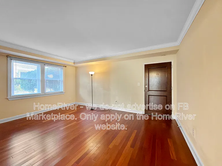722 S Washington St #104 — Photo 7