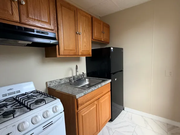 144 Mercer St, Trenton, NJ