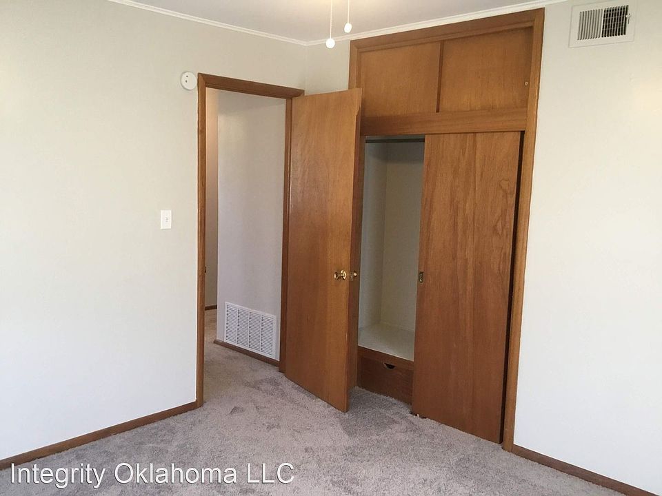 2001 N Keeton Ave, Bethany, OK 73008 Zillow