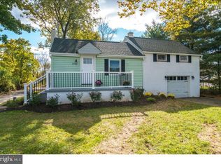 2445 W Pumping Station Rd, Quakertown, PA 18951