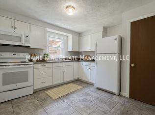 7 Gilchrest St #5, Thomaston, ME 04861