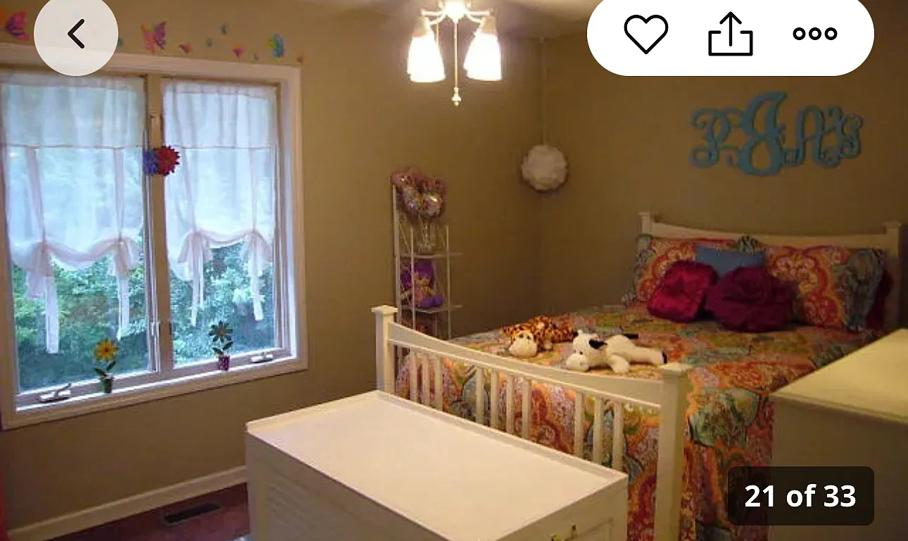 3 bed, 2.5 bath, 1393 sqft, $1,700 — Photo 2