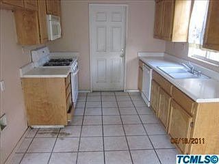 3rd image of 2434 N Encina Ct