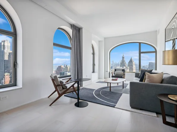 130 William Street image 1 of 7