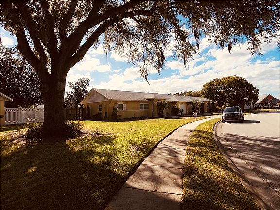 2nd image of 3150 Port Royal Dr