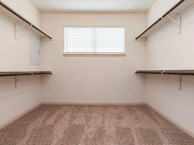 16445 Marcello Dr — Photo 23
