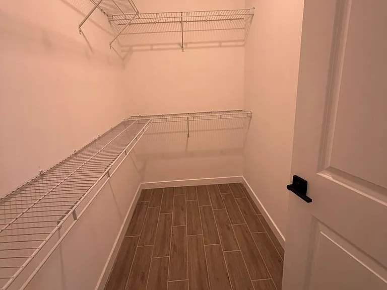 1504 Gary Ln — Photo 15