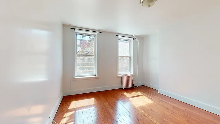 Rented by Bond New York | media 14