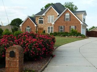 4385 Riverside Ln, Lilburn, GA 30047