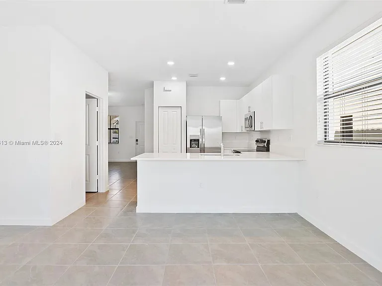 11934 SW 247th Ter — Photo 13