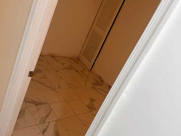 231 Southeastern Ct — Photo 11