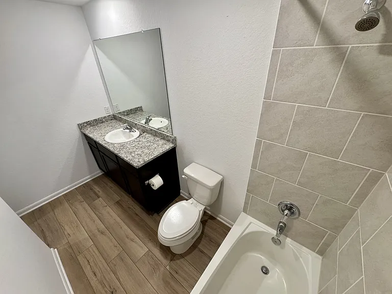 10818 Emerick St — Photo 17