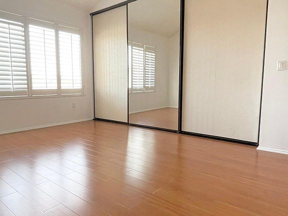 4th image of 1204 Walnut Grove Ave APT B