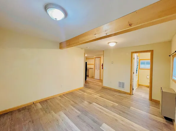 103 Sharrow Cir, Colchester, VT 05446