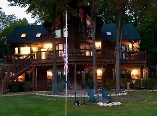 8883 Clam Lake Rd, Bellaire, MI 49615