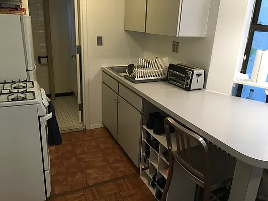 Rented by Charie Properties LLC | media 15